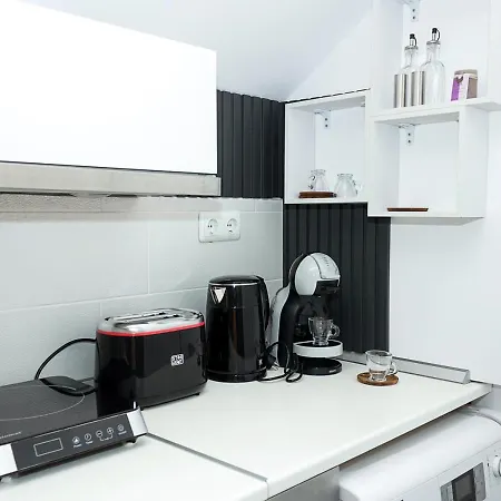 Διαμέρισμα The Purplish Apartment In Varna Center By Flat Mаnаger