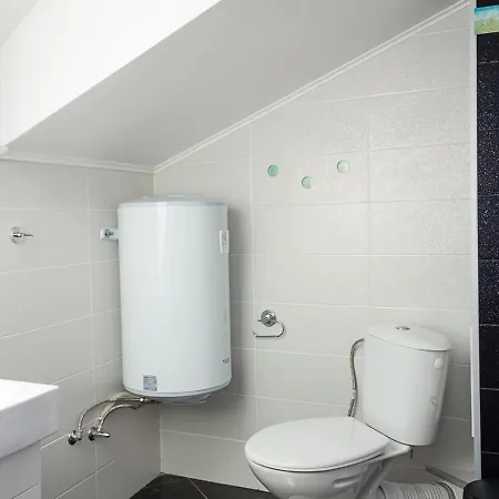 Διαμέρισμα The Purplish Apartment In Varna Center By Flat Mаnаger Βάρνα