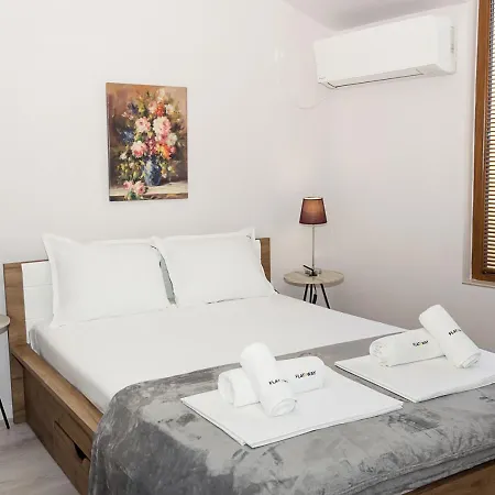 Διαμέρισμα The Purplish Apartment In Varna Center By Flat Mаnаger *