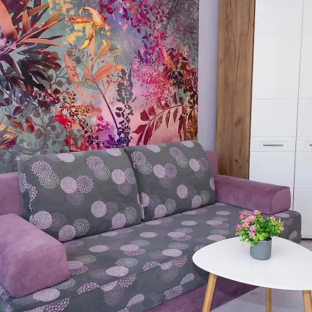 The Purplish Apartment In Varna Center By Flat Mаnаger * Βάρνα